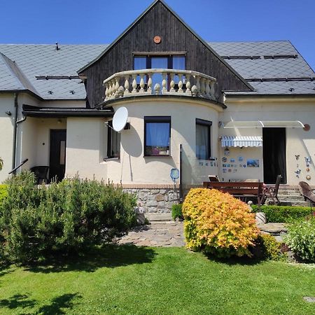 U Lesa Appartement Bohutín Buitenkant foto