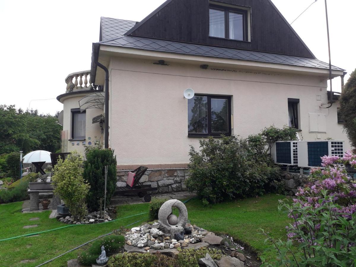 U Lesa Appartement Bohutín Buitenkant foto