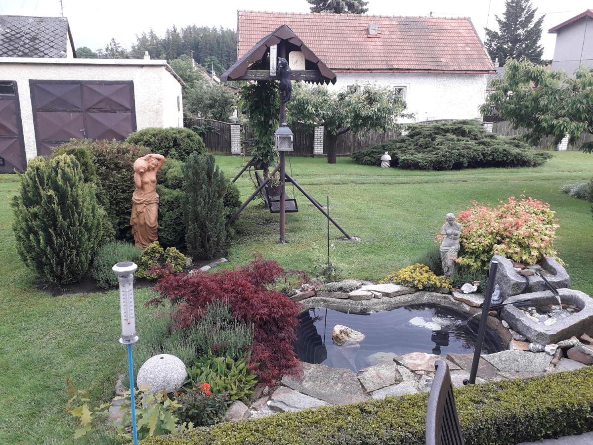 U Lesa Appartement Bohutín Buitenkant foto