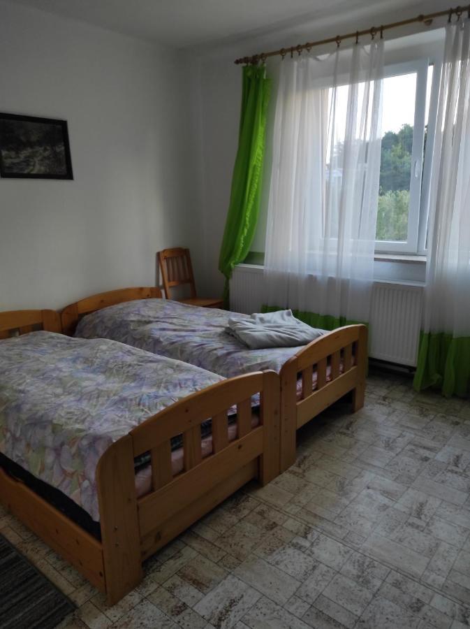 U Lesa Appartement Bohutín Buitenkant foto