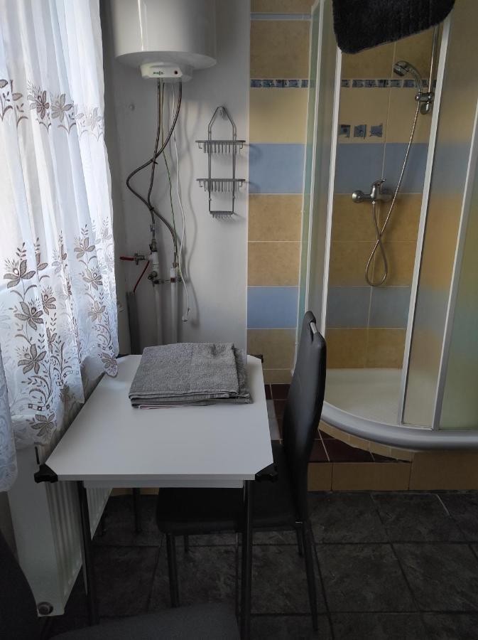 U Lesa Appartement Bohutín Buitenkant foto